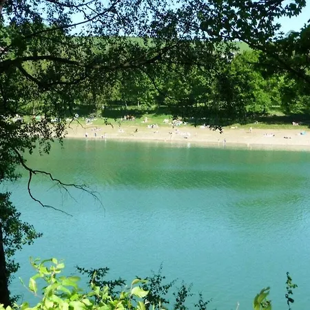 Semesterbostad Hennesee Comfortable