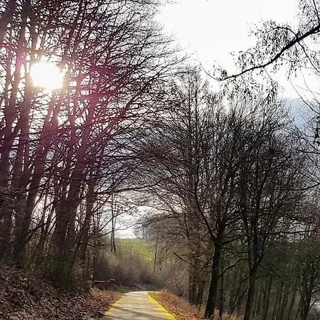 Hennesee Comfortable Semesterbostad