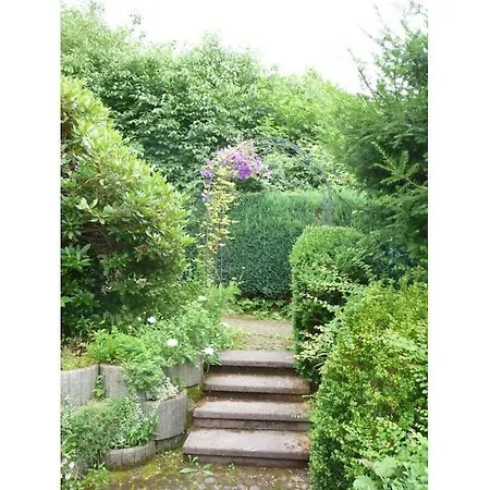 Semesterbostad Hennesee Comfortable